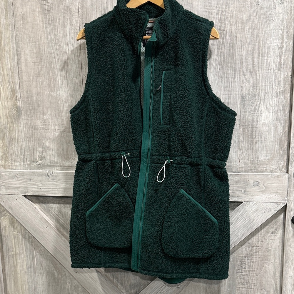Women's size L Duluth Trading Co AKHG Kindler Pile Fleece Vest green F1